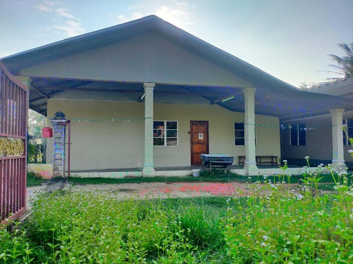 Oyo 90577 Safi Homestay Kuala Terengganu Esterno foto