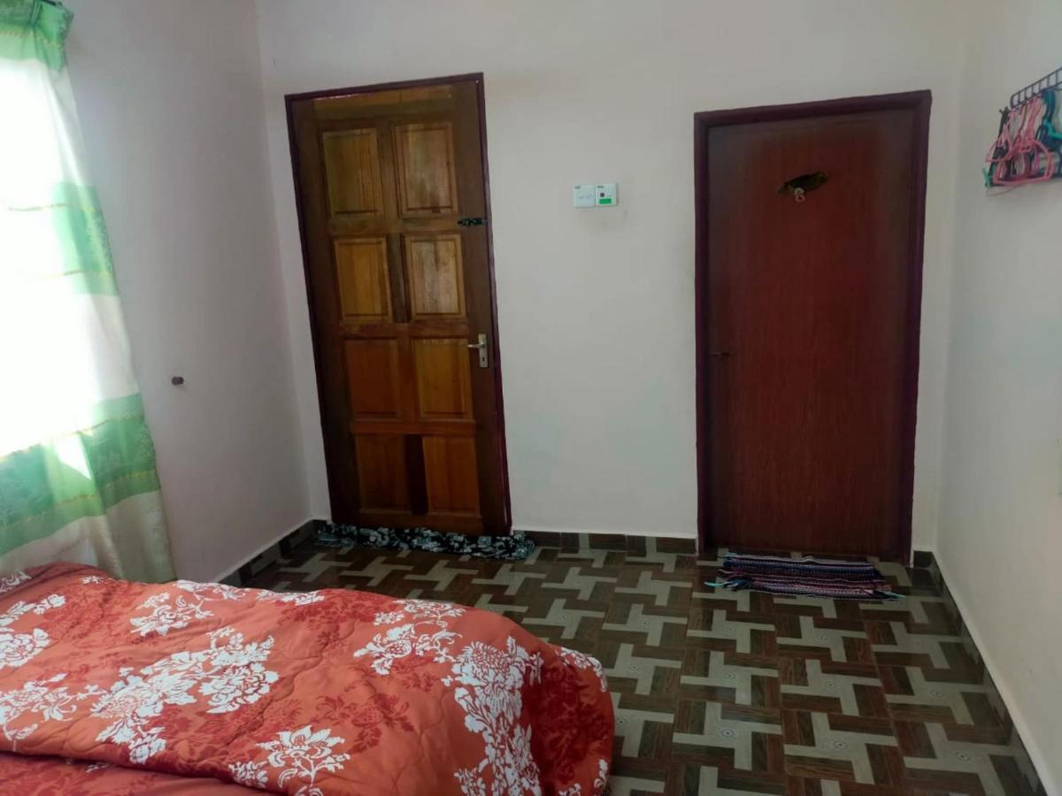 Oyo 90577 Safi Homestay Kuala Terengganu Esterno foto