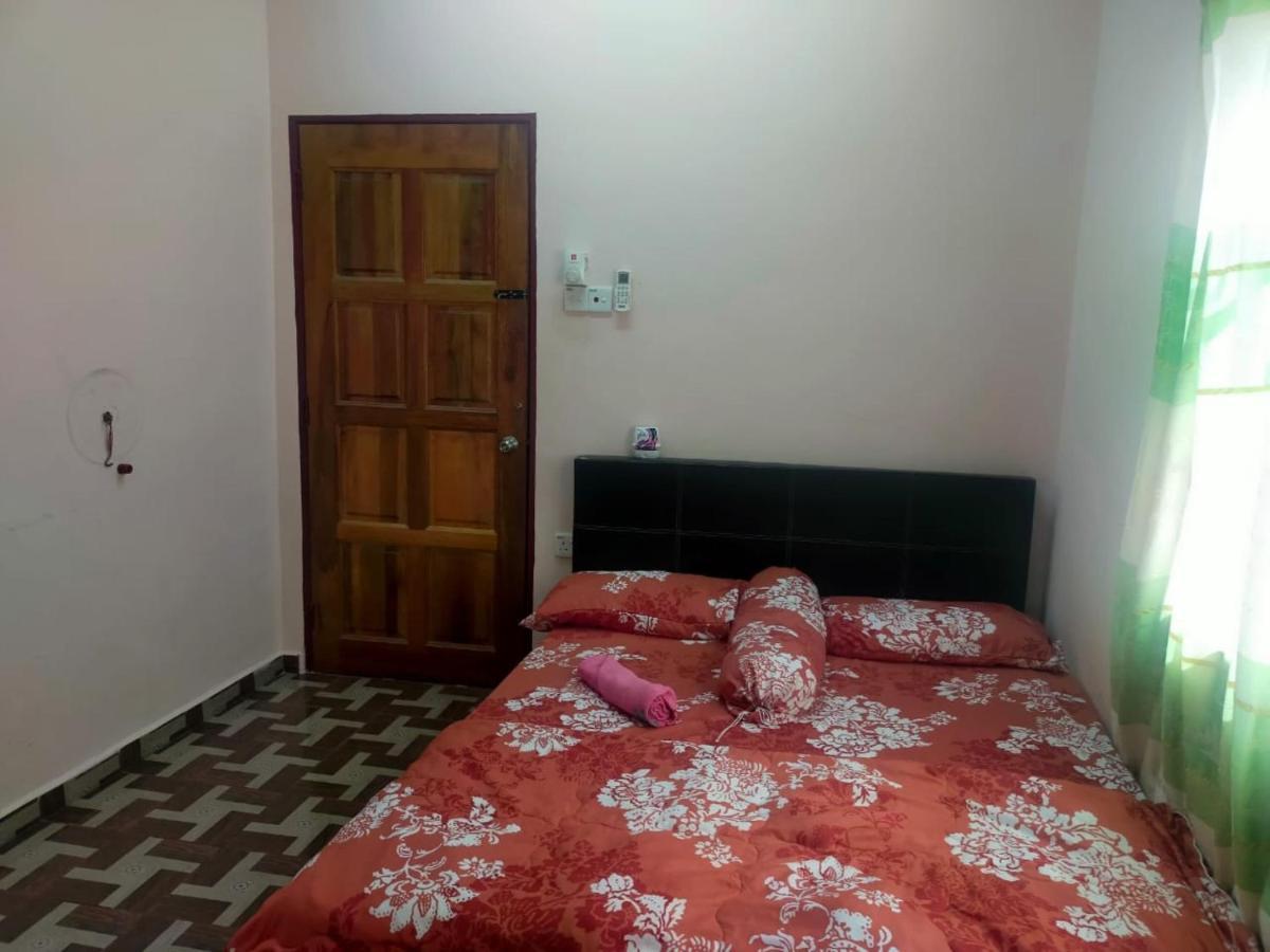 Oyo 90577 Safi Homestay Kuala Terengganu Esterno foto